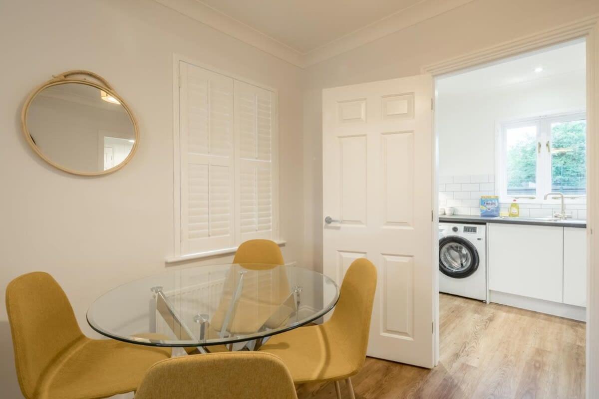 Lovely 1 Bed Apartment With Free Parking & Garden Cambridge  Exterior photo