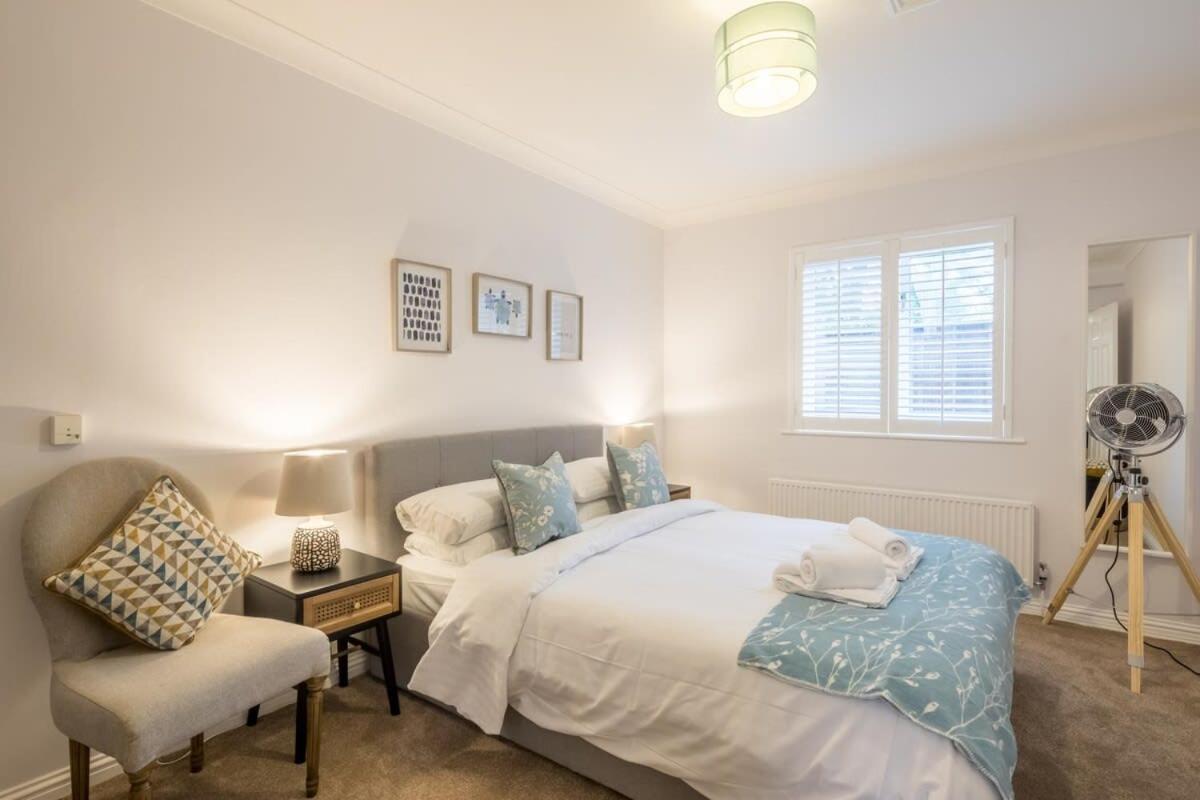 Lovely 1 Bed Apartment With Free Parking & Garden Cambridge  Exterior photo