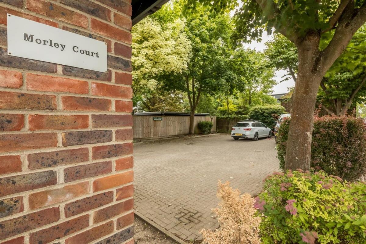Lovely 1 Bed Apartment With Free Parking & Garden Cambridge  Exterior photo